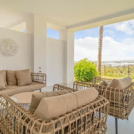 Amazing In With 2 Bedrooms, Wifi And Swimming Pool Daire Estepona